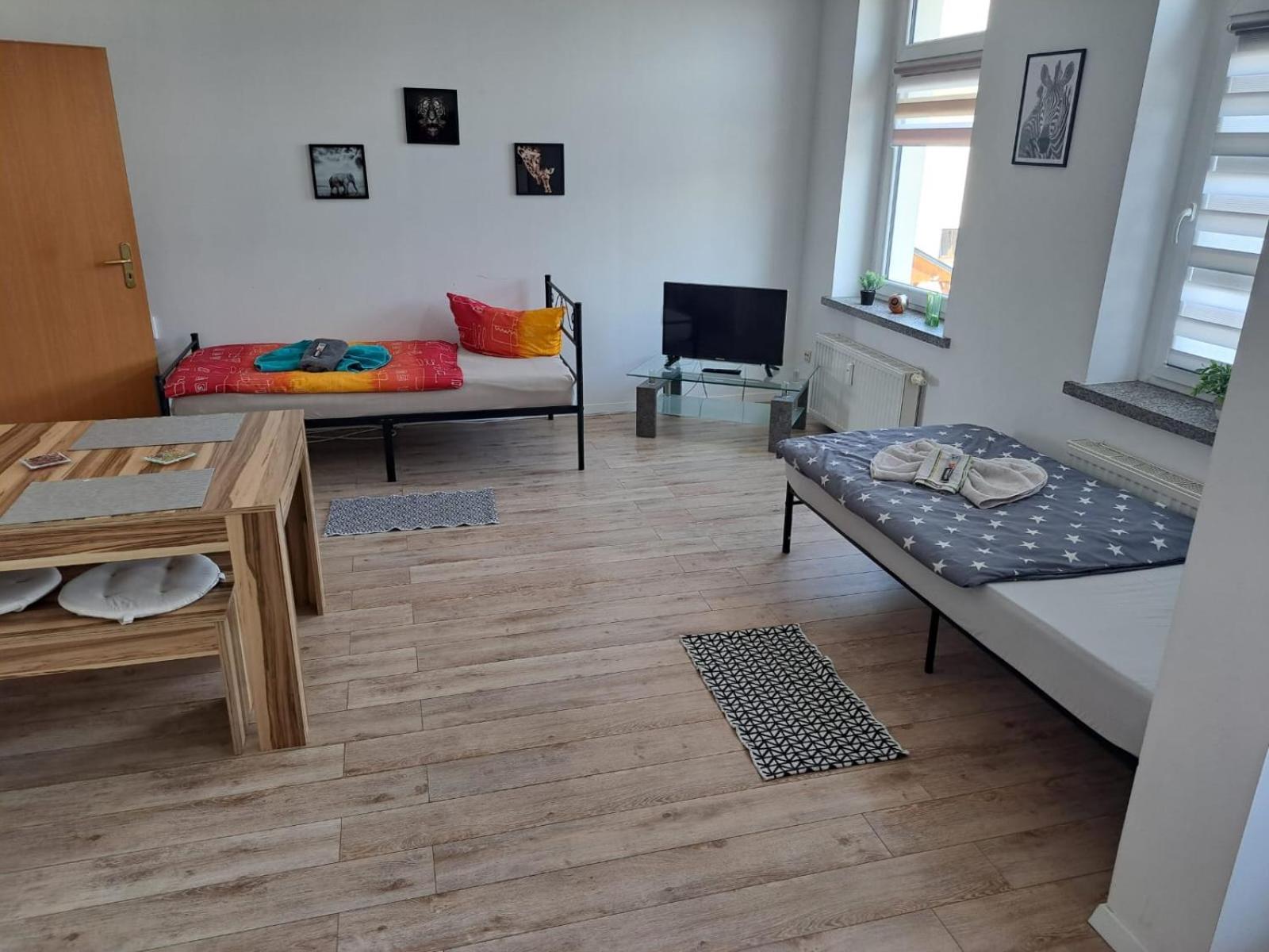 Stellas Monteurwohnungen Apartment Crimmitschau